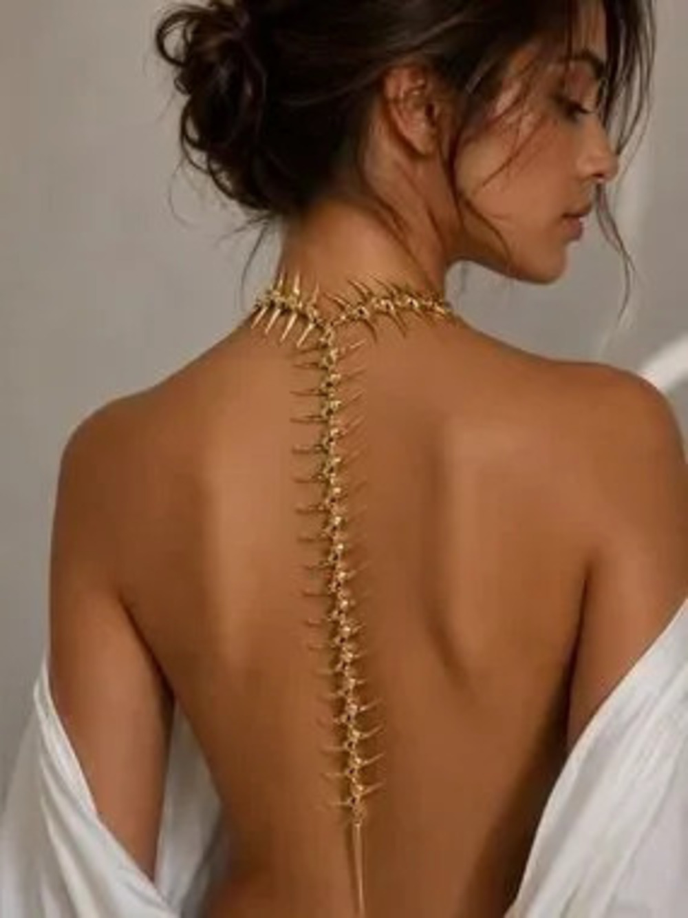 Gold Spine Back Chain Trendy Necklace